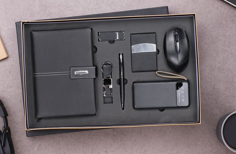 Executive Desk Essentials Welcome Kit