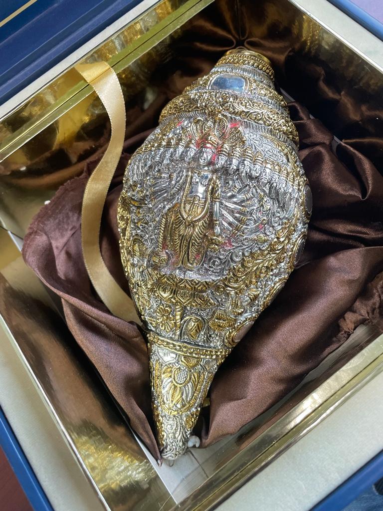 Silver Shankh Decorative Showpiece
